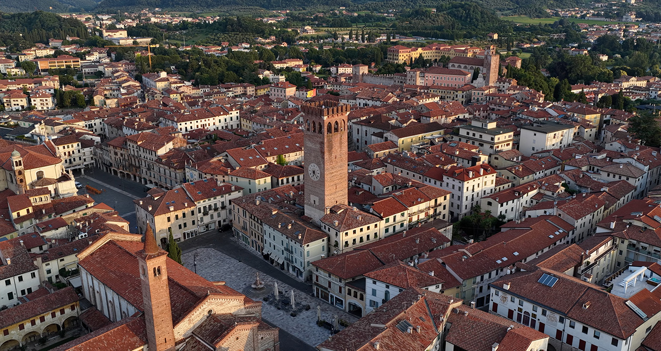 TORRE CIVICA