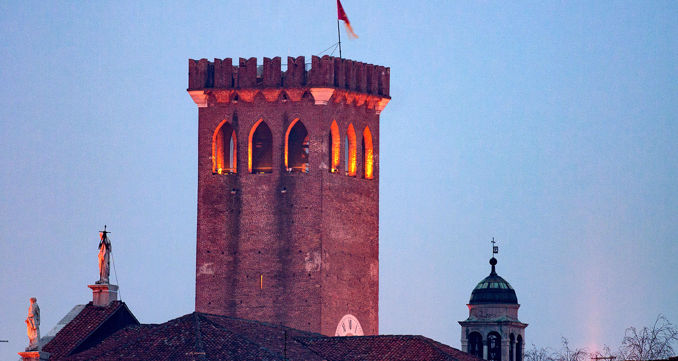 APERTURA SERALE STRAORDINARIA DELLA TORRE CIVICA DI BASSANO DEL GRAPPA
