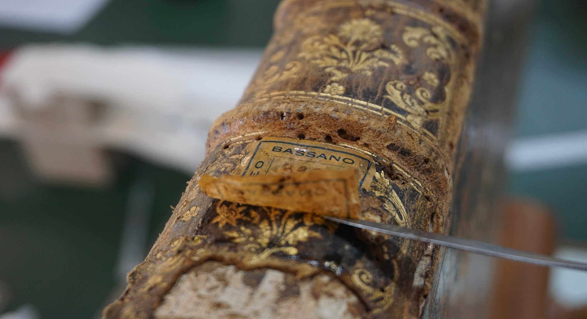 RESTITUIRE LA MEMORIA. MANOSCRITTI, CODICI E VOLUMI RESTAURATI DELLA BIBLIOTECA CIVICA